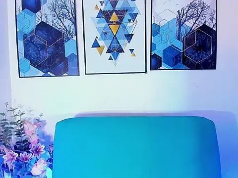 Snapshot of sexyvioletvalerious chatting on 10.19.25 sexyvioletvalerious online show from 10.19.25