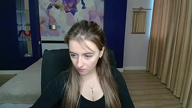 Snapshot of StasyStew chatting on 10.08.25 StasyStew online show from 10.08.25