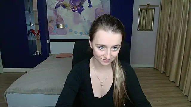 Snapshot of StasyStew chatting on 10.09.25 StasyStew online show from 10.09.25