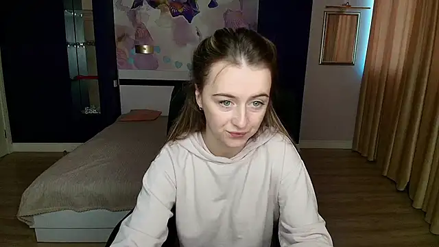 Snapshot of StasyStew chatting on 10.14.25 StasyStew online show from 10.14.25