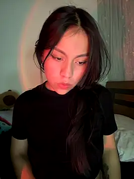 Snapshot of -Selene- chatting on 11.11.25 -Selene- online show from 11.11.25