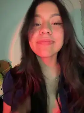 Snapshot of -Selene- chatting on 11.12.25 -Selene- online show from 11.12.25