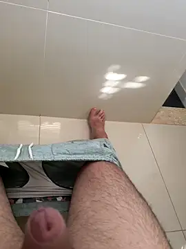 Snapshot of blancoleon14 chatting on 09.15.25 blancoleon14 online show from 09.15.25