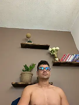 Snapshot of Guadalupe_Lopez chatting on 06.30.26 Guadalupe Lopez online show from 06.30.26