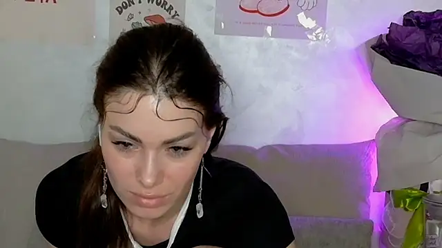 SweetDarling7 online show from 06.18.26