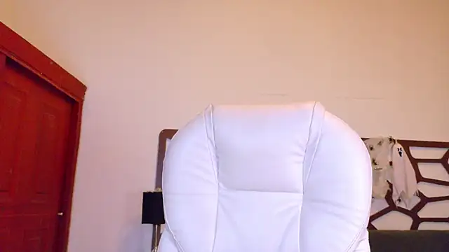 alice rous21 online show from 10.31.25