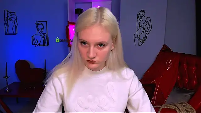 madam uliis online show from 03.14.25