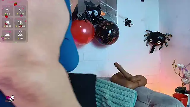 EllenaBoobs  online show from 10.28.25