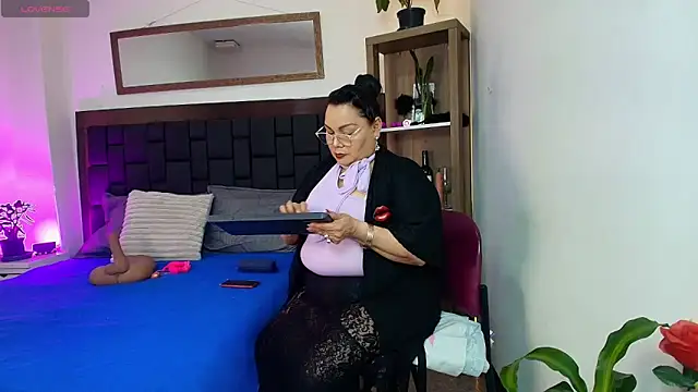 EllenaBoobs  online show from 03.25.26