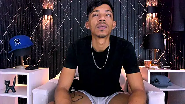 Snapshot of Gregory_Sforza chatting on 09.26.25 Gregory Sforza online show from 09.26.25