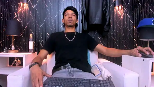 Gregory Sforza online show from 11.13.25