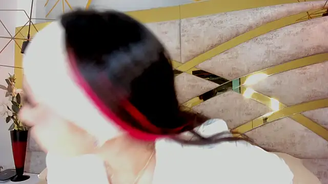 Sofiia Rossee  online show from 02.04.26