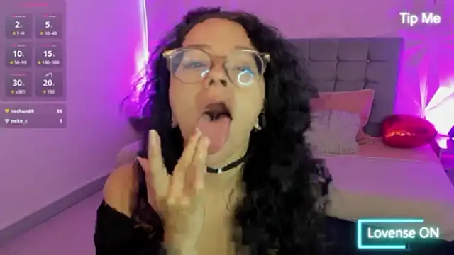 jenn cg online show from 04.15.26