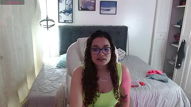 Rose Thompson1 online show from 11.30.25