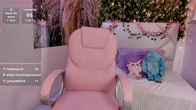 Abby Piink online show from 12.13.25