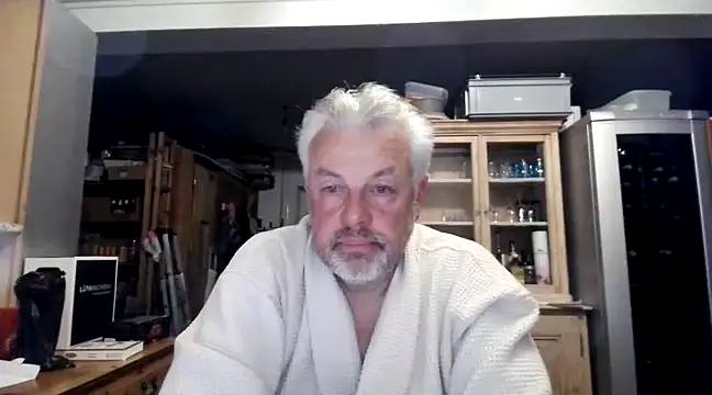 Berg Boy online show from 03.18.25