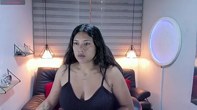 ISIS VALCHOS online show from 09.27.25