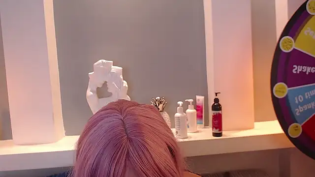 milu w4llace online show from 03.15.25