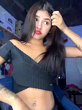 Snapshot of kityy_playful chatting on 10.16.25 kityy playful online show from 10.16.25