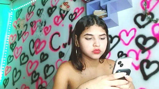 Snapshot of kityy_playful chatting on 11.13.25 kityy playful online show from 11.13.25