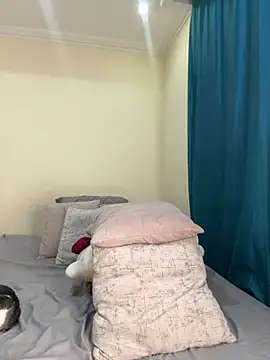 Ivelleee  online show from 09.11.25