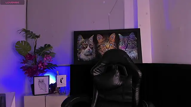 LucasCarterr  online show from 10.25.25