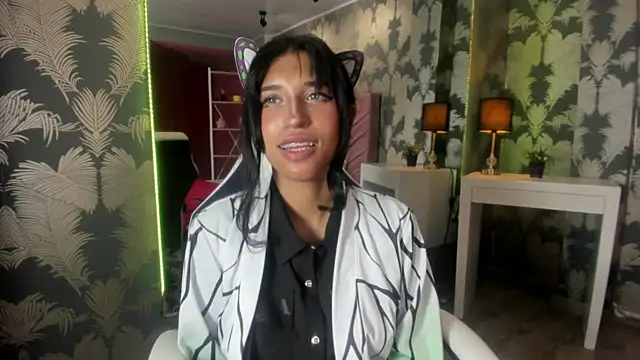 Karin Ks online show from 10.02.25