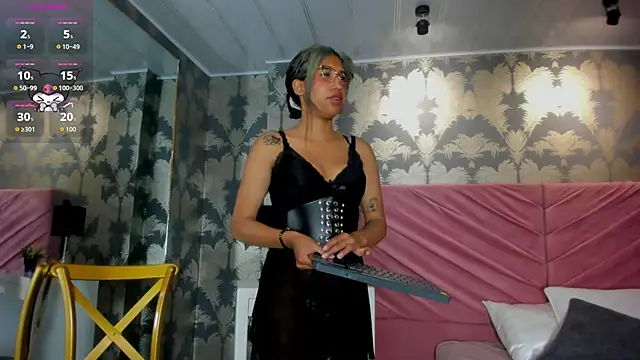 Karin Ks online show from 11.29.25