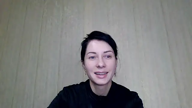 Snapshot of _Black-Panther_ chatting on 10.19.25 Black-Panther online show from 10.19.25