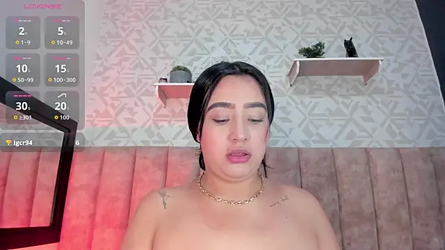 Snapshot of MelinaCruz chatting on 09.27.25 MelinaCruz online show from 09.27.25