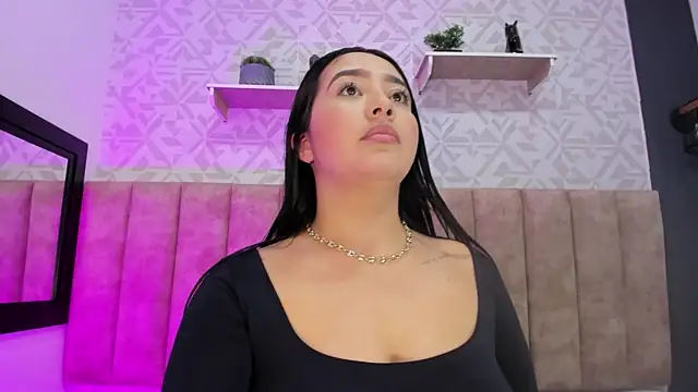 Snapshot of MelinaCruz chatting on 11.07.25 MelinaCruz online show from 11.07.25