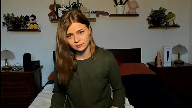 Snapshot of HaleyReedme chatting on 02.11.26 HaleyReedme online show from 02.11.26