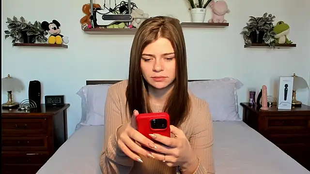 Snapshot of HaleyReedme chatting on 02.13.26 HaleyReedme online show from 02.13.26