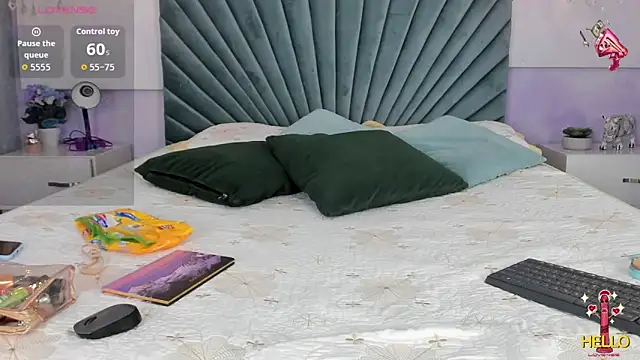 JulietSofia online show from 10.03.25