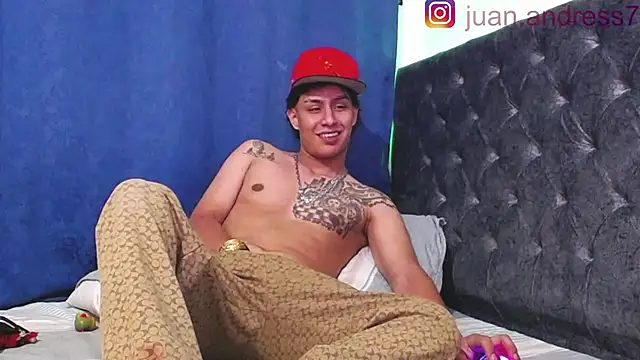 Snapshot of Stone_grey1_ chatting on 02.20.26 Stone grey1 online show from 02.20.26