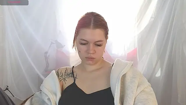 LucilleGlover online show from 09.17.25
