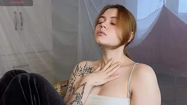 LucilleGlover online show from 09.21.25