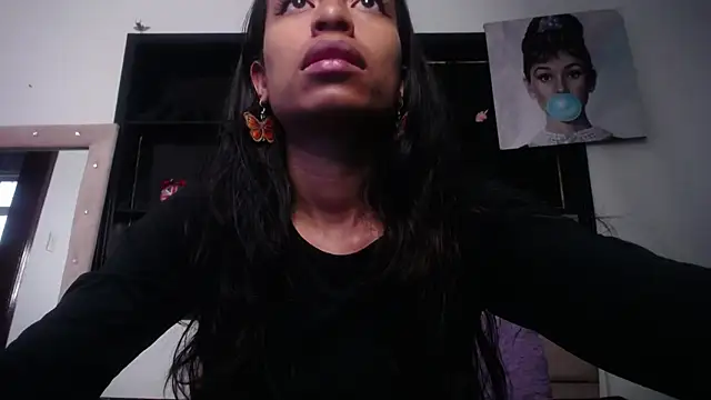 Violet King online show from 03.13.25