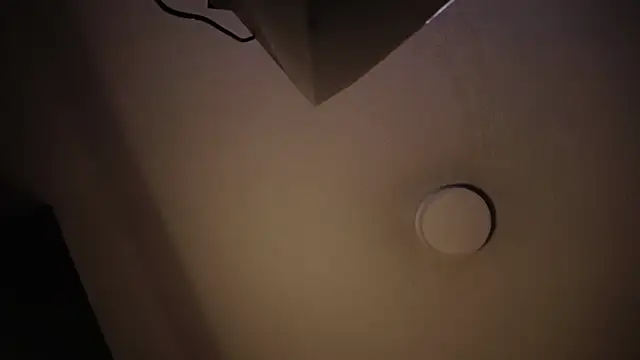 Violet King online show from 11.02.25