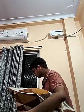 Snapshot of sutfvkii chatting on 10.01.25 sutfvkii online show from 10.01.25