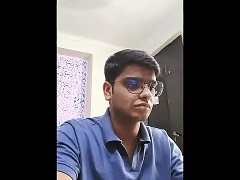 Snapshot of sutfvkii chatting on 10.22.25 sutfvkii online show from 10.22.25