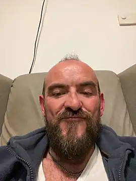 Snapshot of Rimmingtop chatting on 10.22.25 Rimmingtop online show from 10.22.25