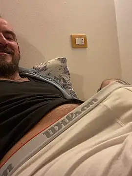 Snapshot of Rimmingtop chatting on 04.30.26 Rimmingtop online show from 04.30.26