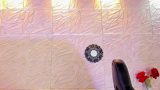 Gaviluc  online show from 03.19.25