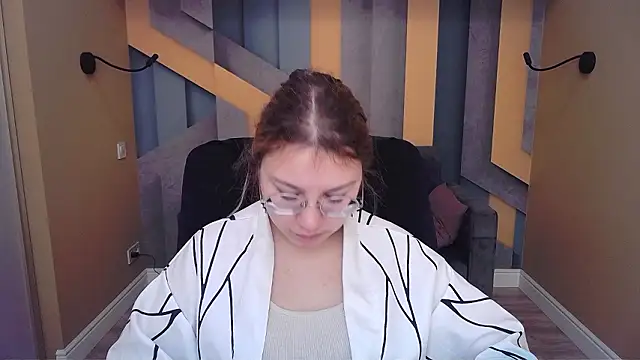 AngelinaLow online show from 02.16.26