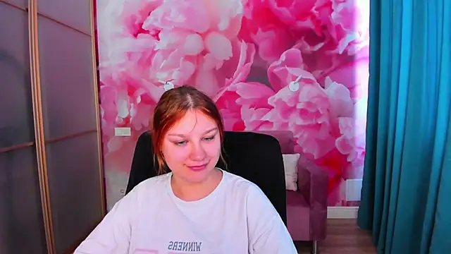 AngelinaLow online show from 05.15.26