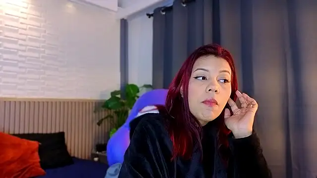 TiffanyWalk online show from 01.09.26