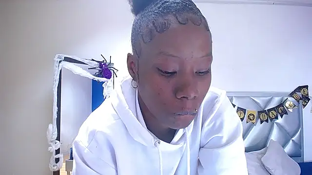 goldenn ass1 online show from 10.17.25