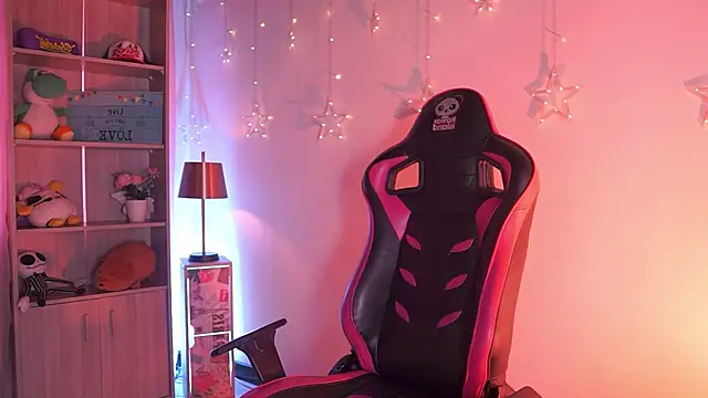 Madison Mayer online show from 03.25.26