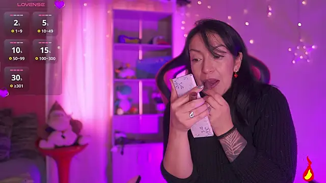 Madison Mayer online show from 04.13.26